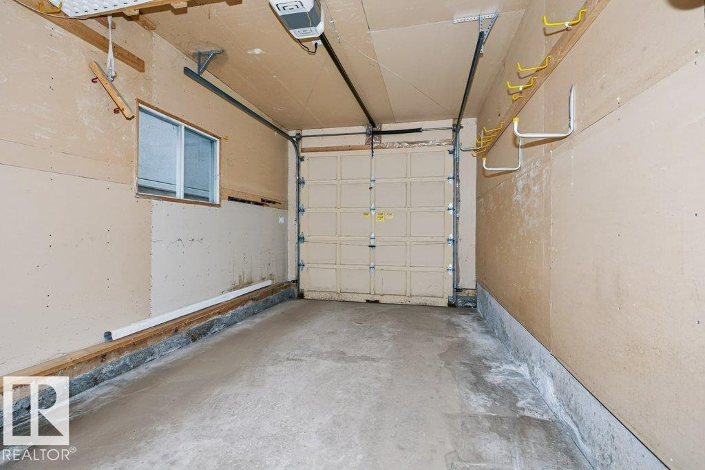 10057 91 AV NW - 48