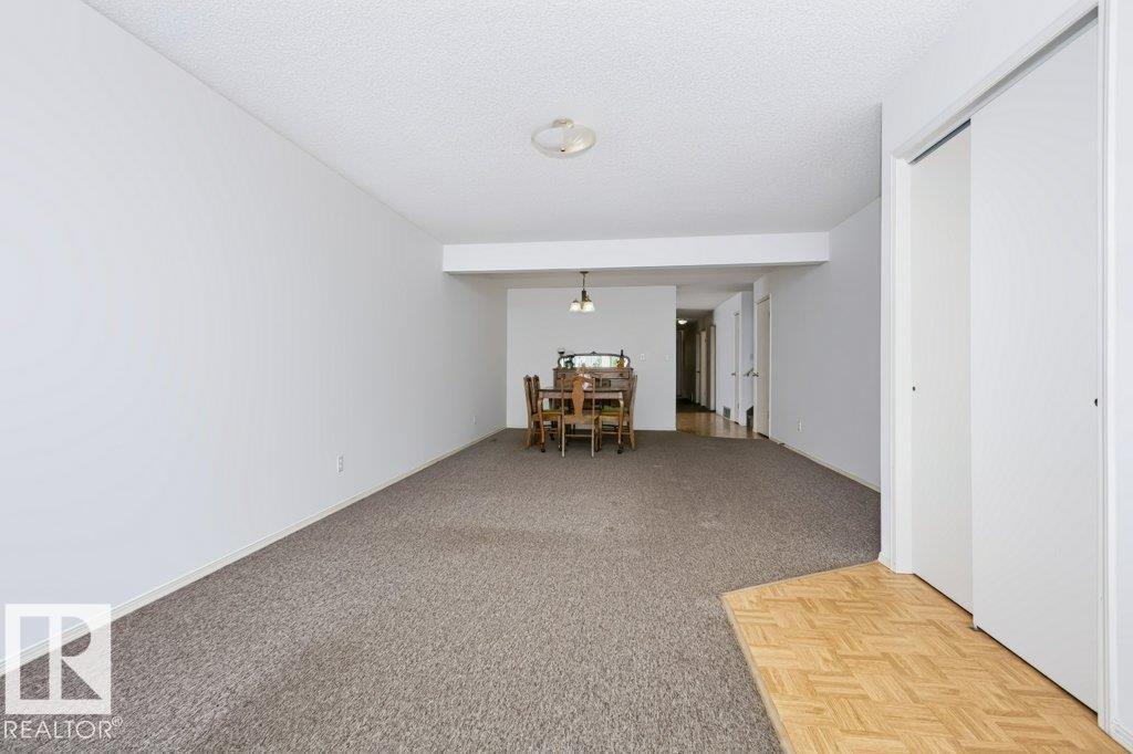 10057 91 AV NW - 56