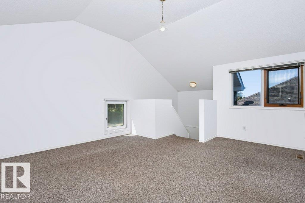 10057 91 AV NW - 63