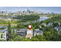 House for sale at 10057 91 Av NW NW, Edmonton — MLS® E4499047