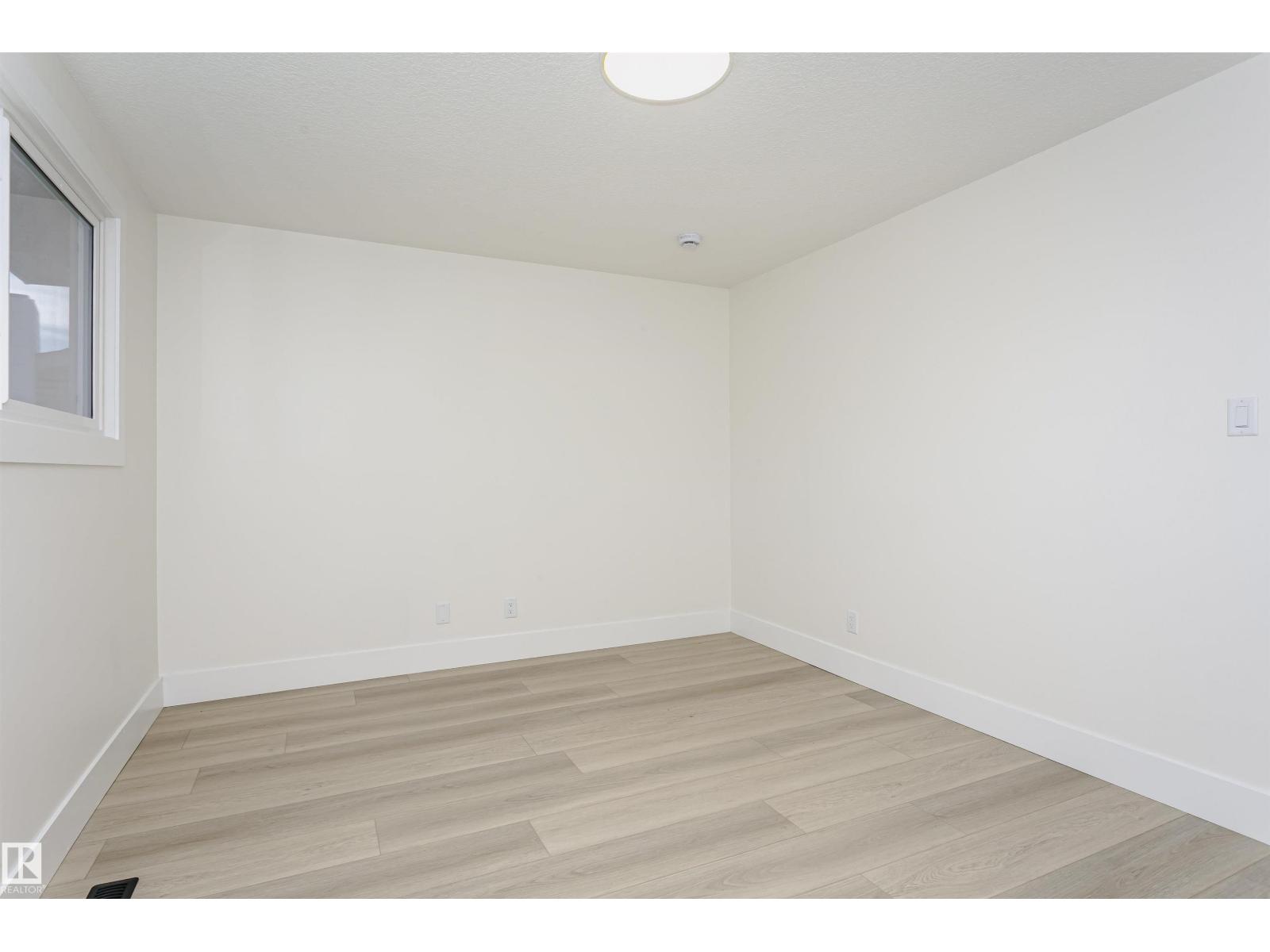 3412 108 ST NW - 36