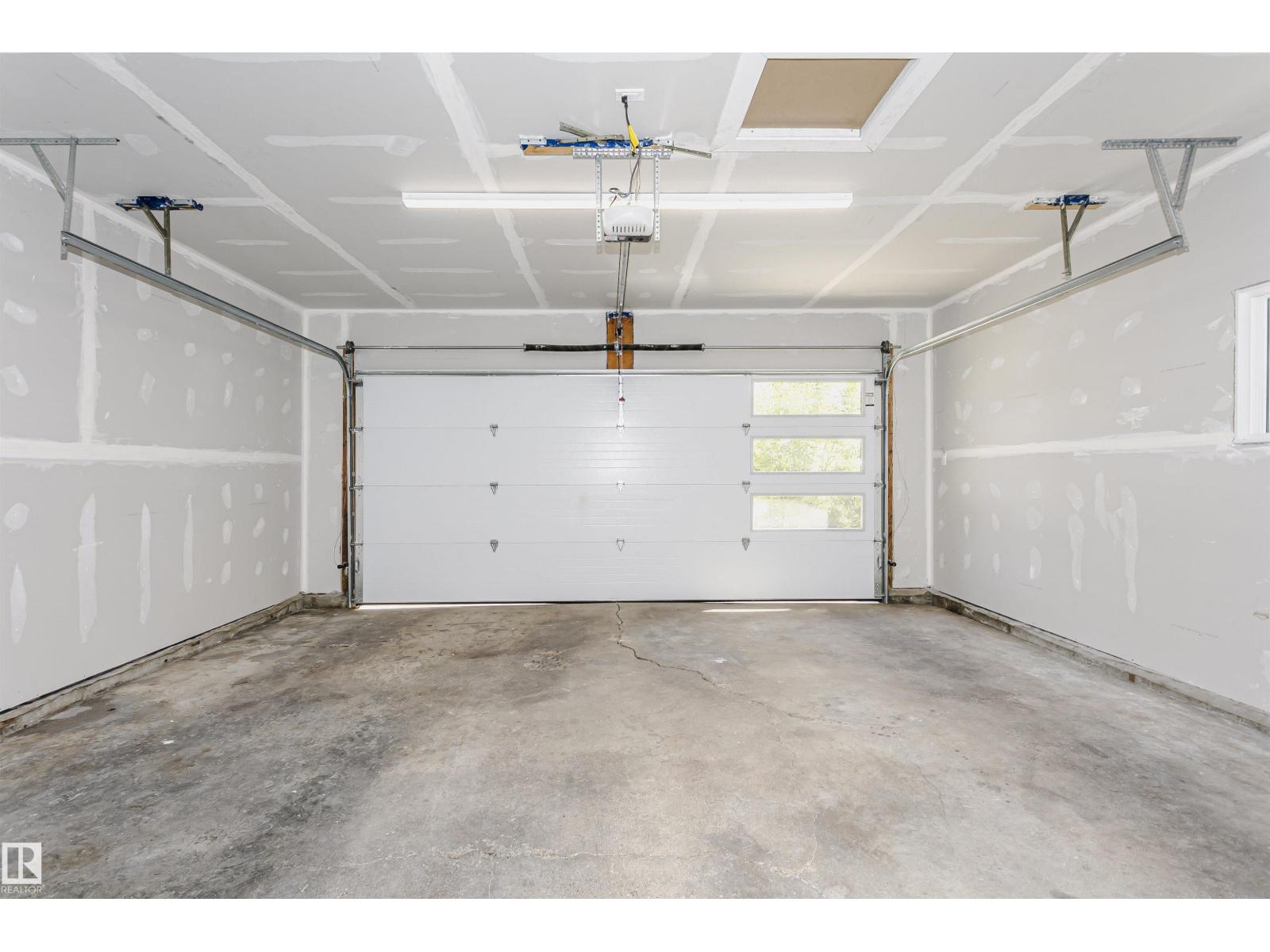 3412 108 ST NW - 51