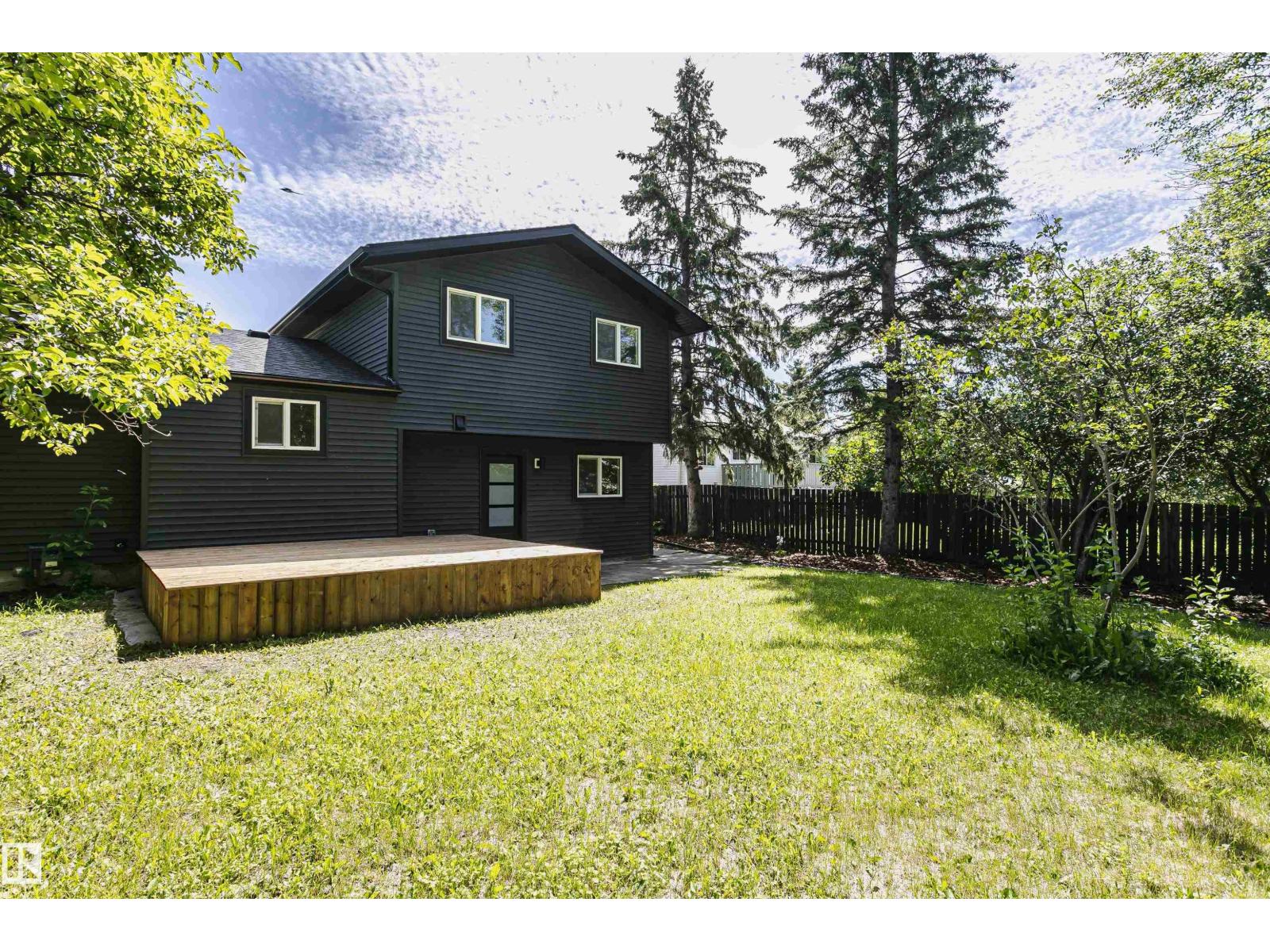 3412 108 ST NW - 55