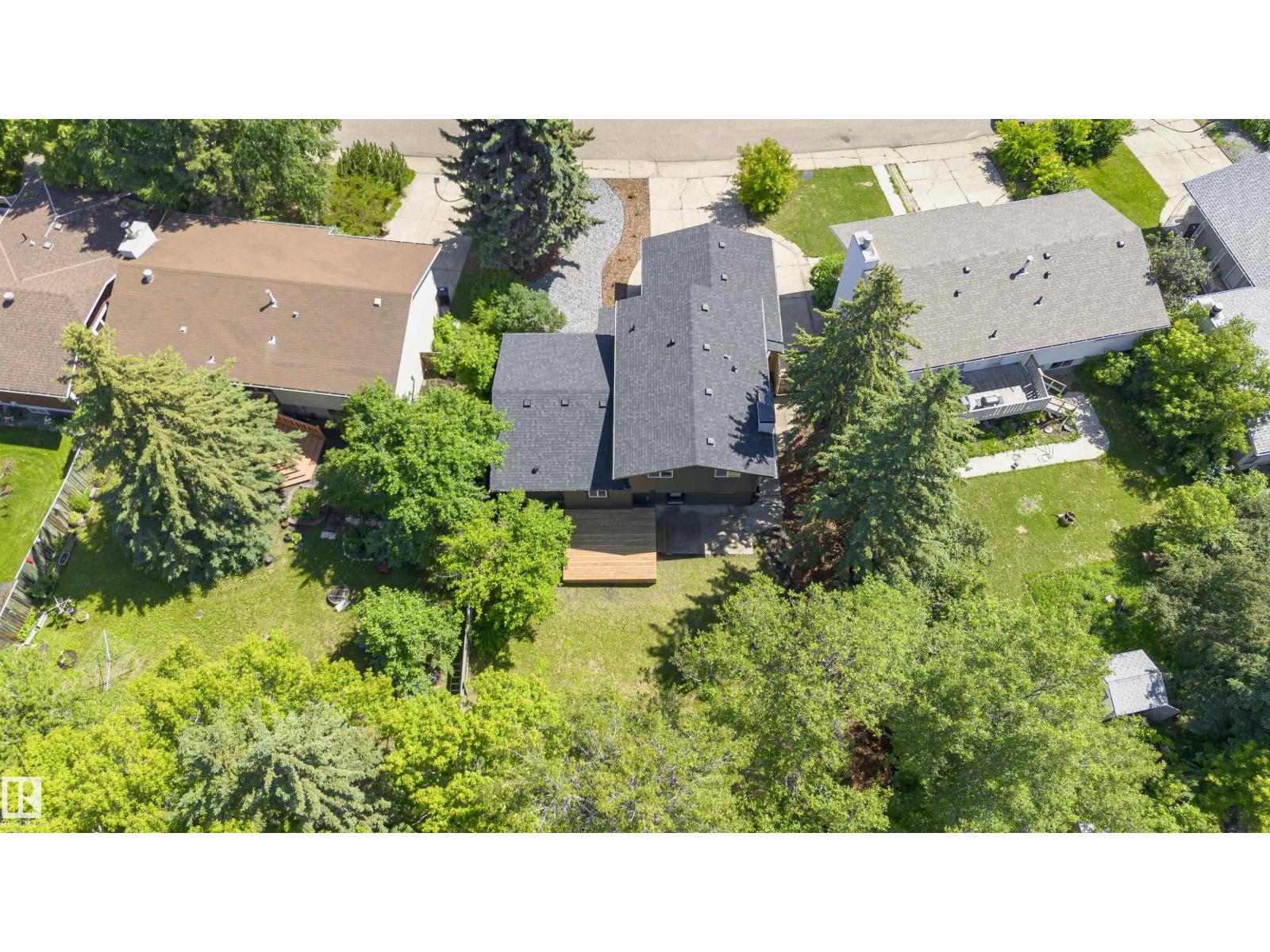 3412 108 ST NW - 62