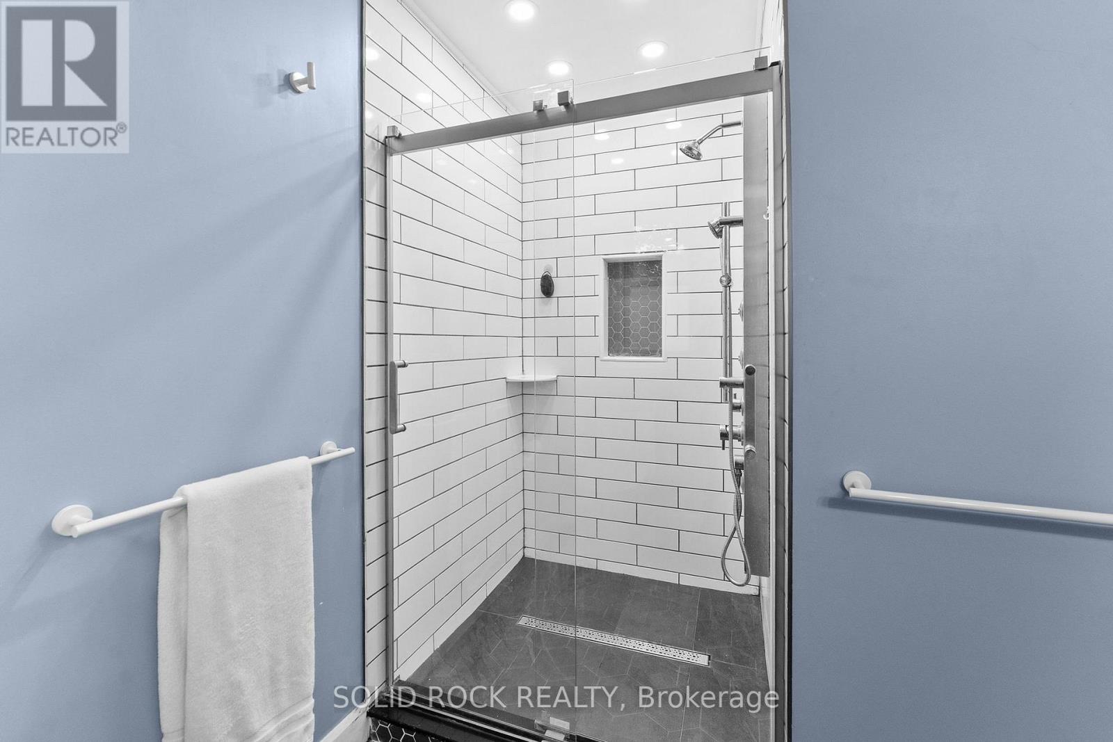 112 KEDEY STREET - 15
