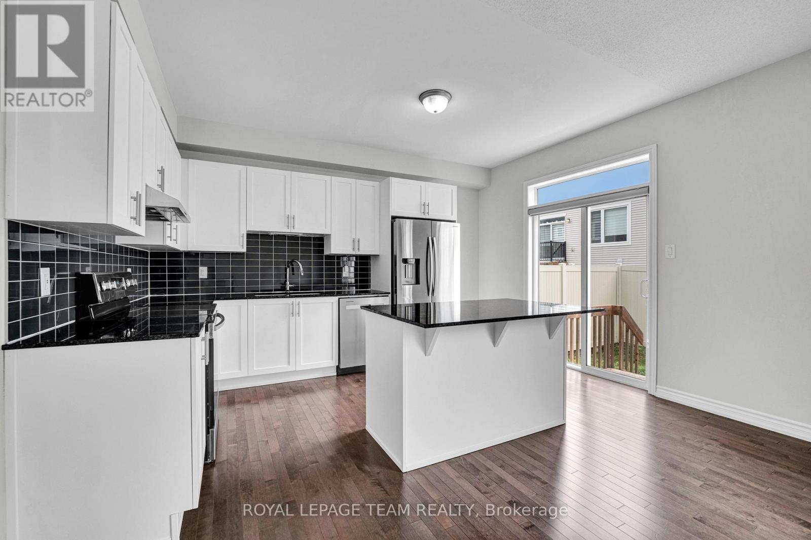 59 MOONBEAM STREET - 11