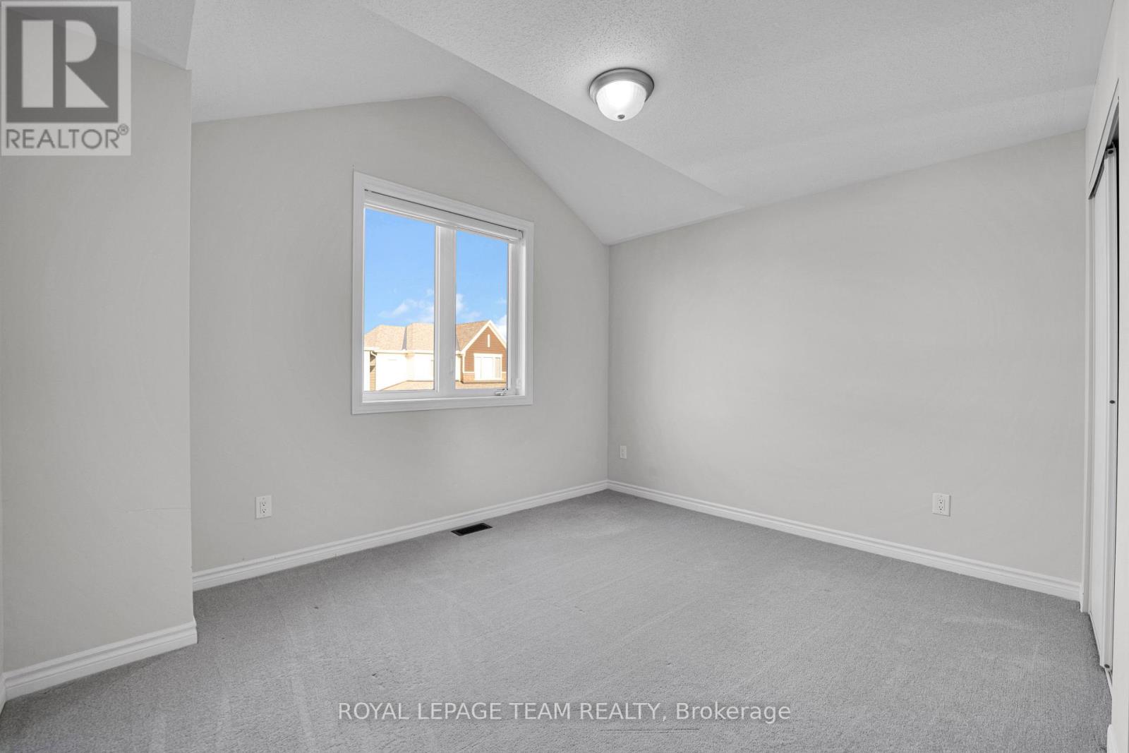 59 MOONBEAM STREET - 24