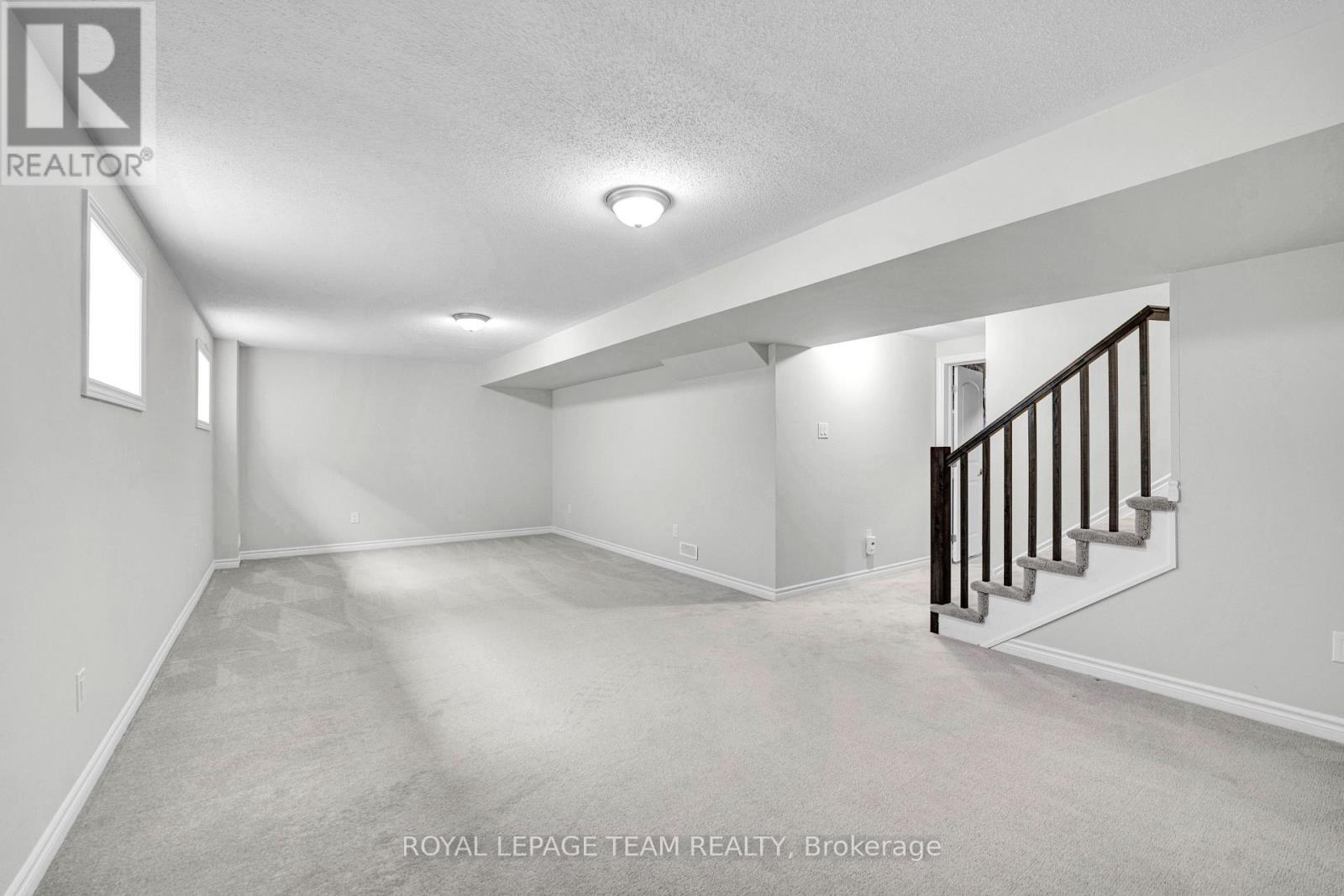 59 MOONBEAM STREET - 27