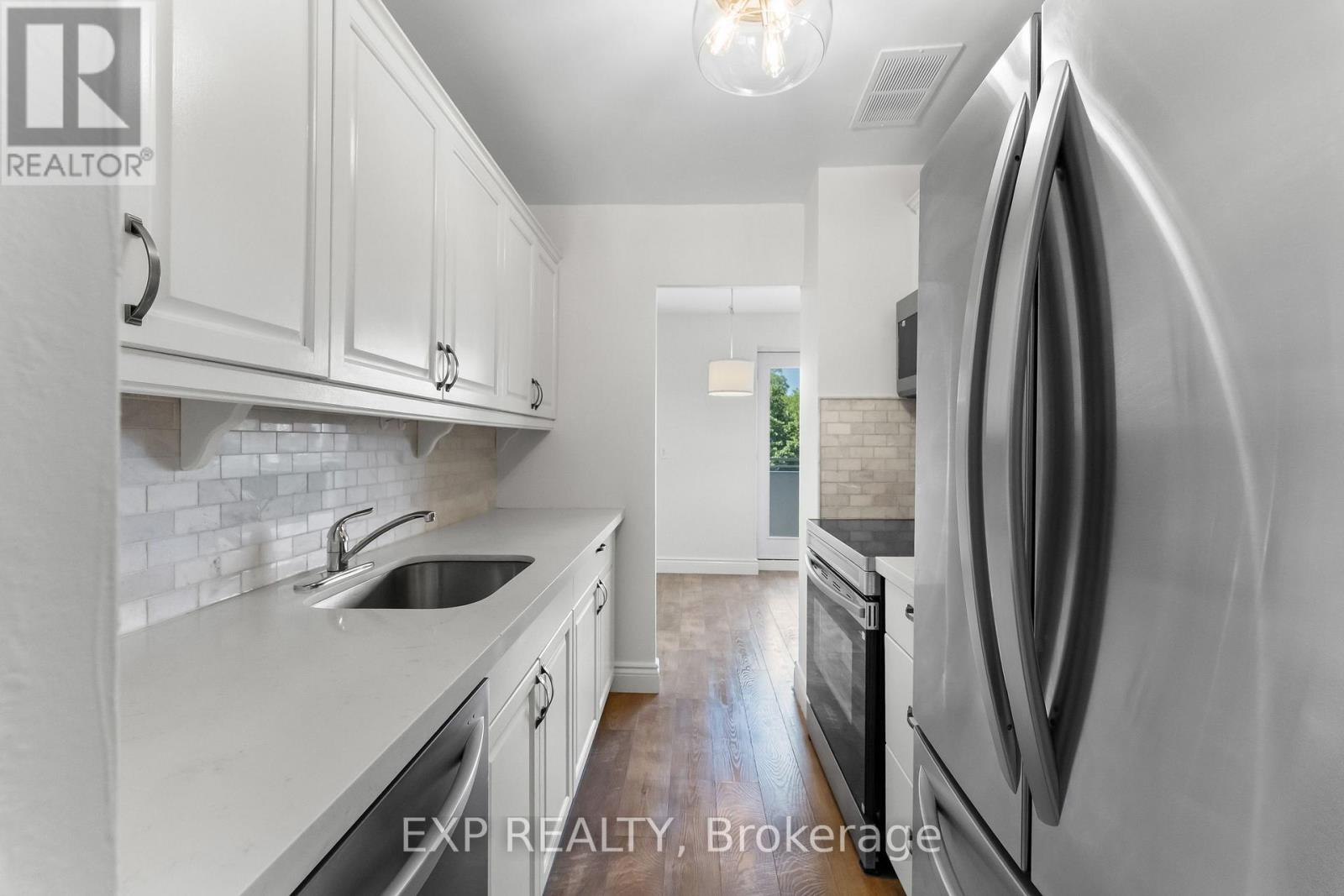 #403 2485 WOKING CRESCENT - Image 10