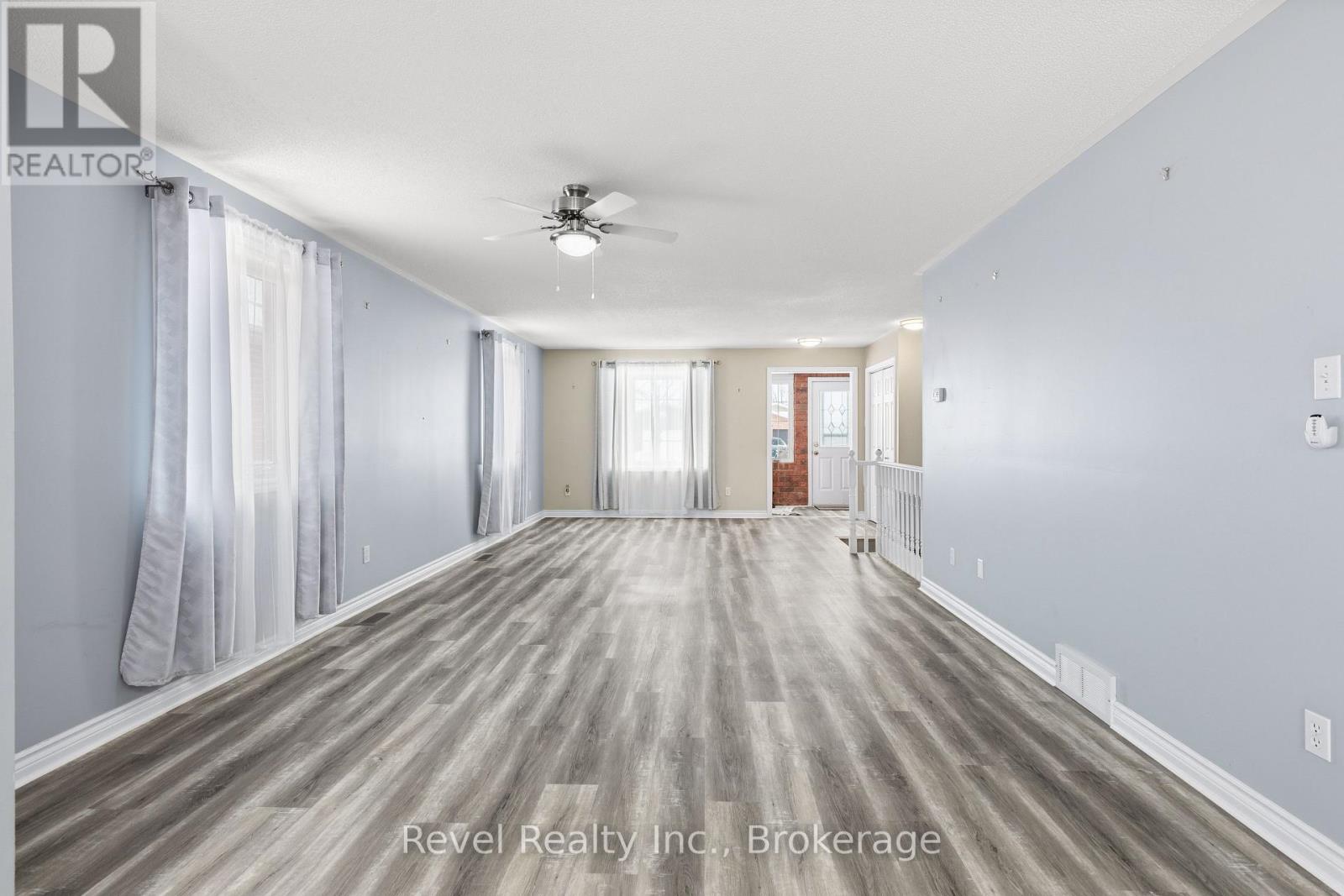332 MARY STREET W - 11