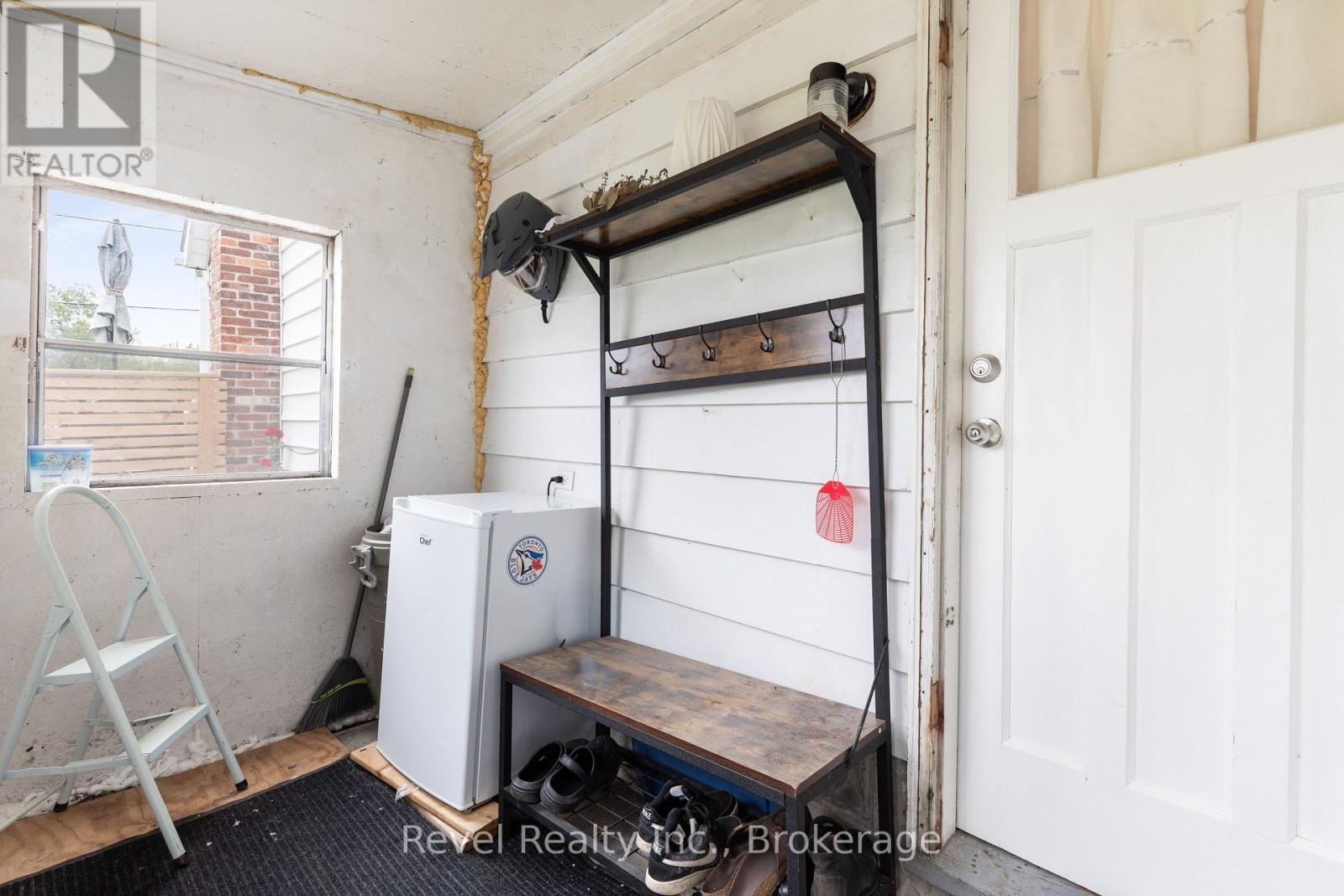 78 GOLDEN MILE ROAD - 33