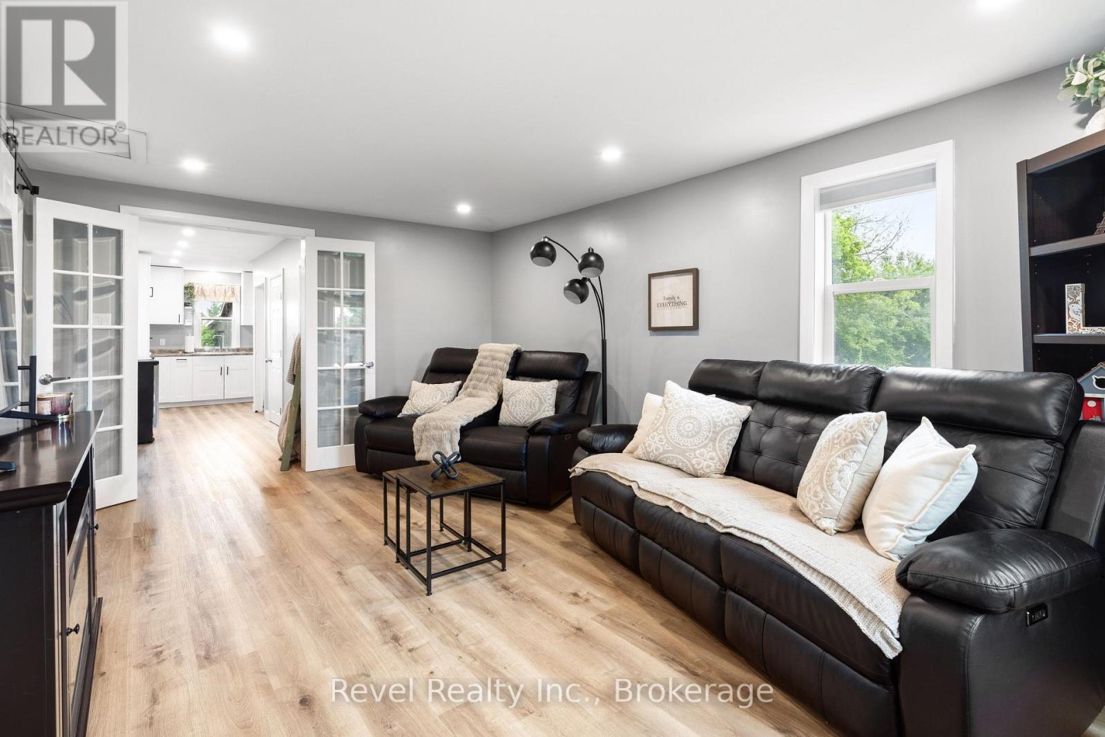 78 GOLDEN MILE ROAD - 9