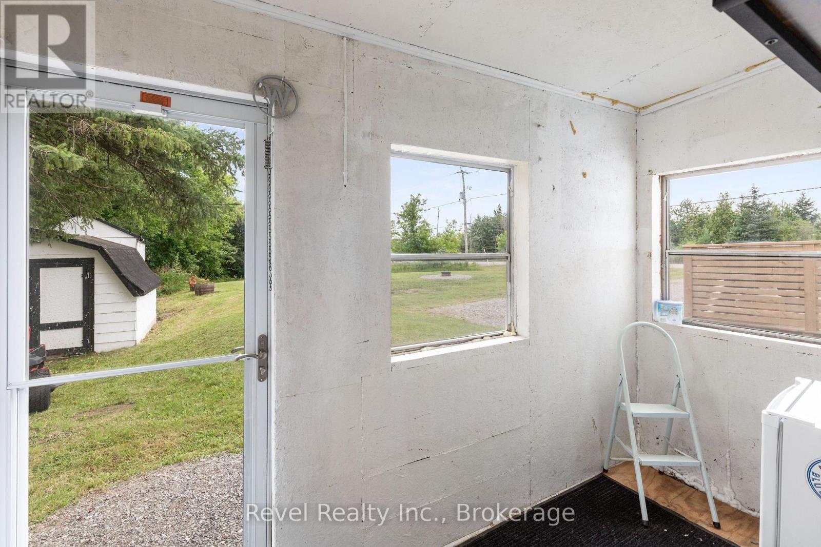 78 GOLDEN MILE ROAD - 32