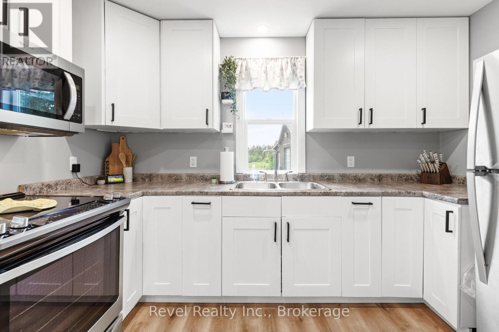 78 GOLDEN MILE ROAD - 21