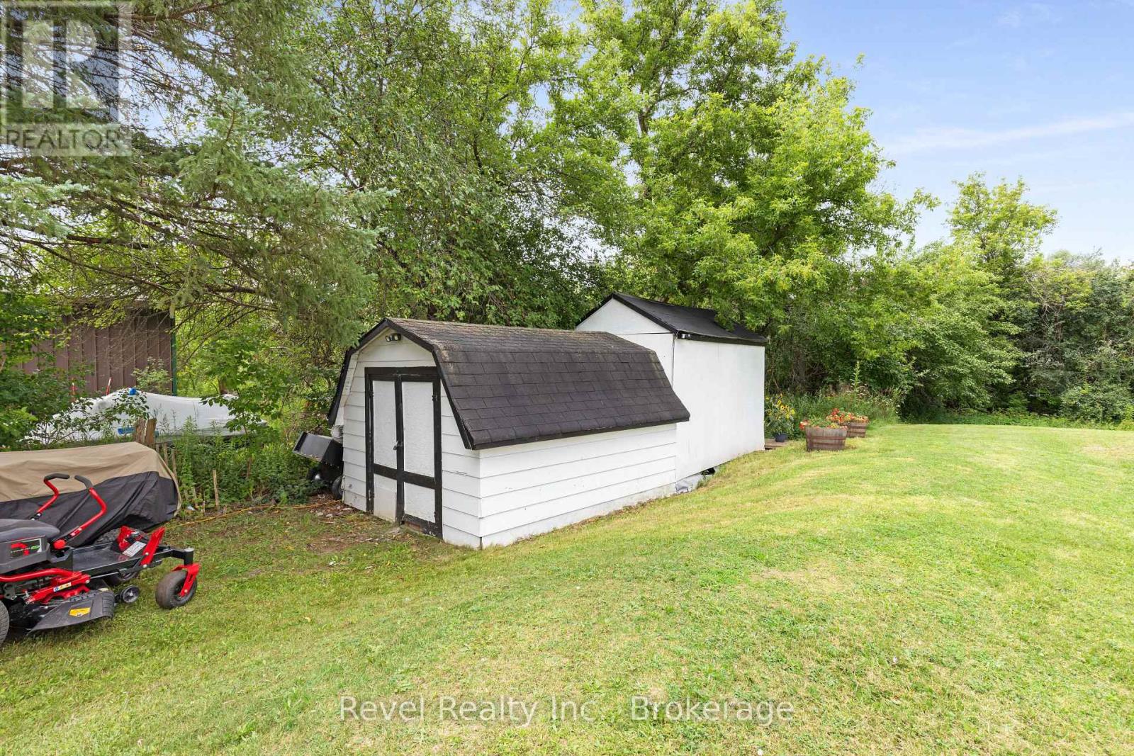 78 GOLDEN MILE ROAD - 41