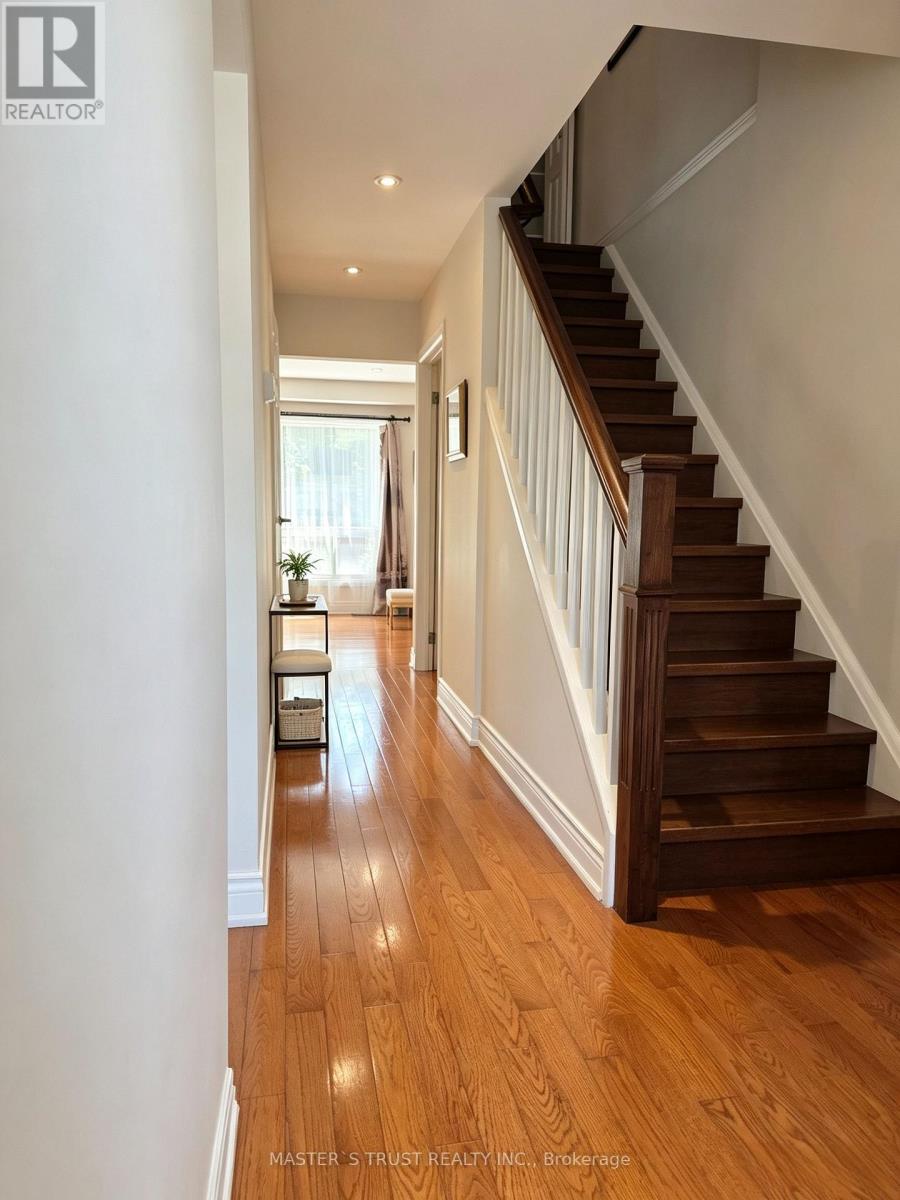 10 ELSA VINE WAY - 3