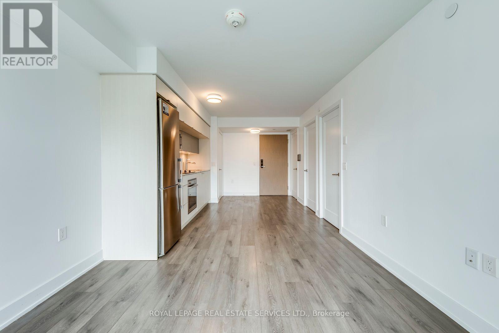 #1320 585 BLOOR STREET E - 16
