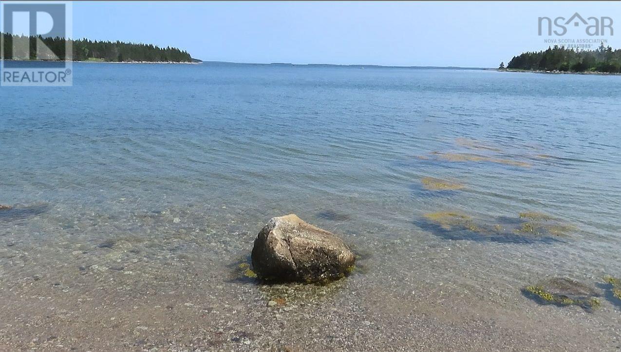 Property 49 of 50 of Lot 12 316 Hwy (English Harbour)