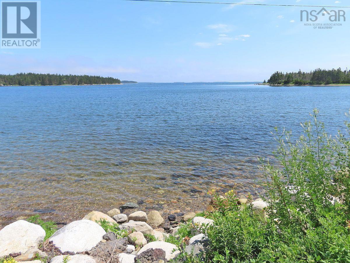 Property 44 of 50 of Lot 12 316 Hwy (English Harbour)