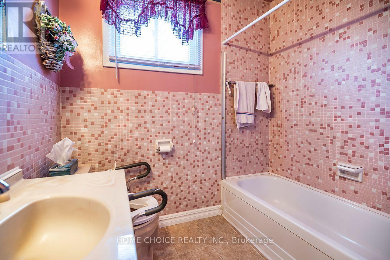 341 ROSEDALE DRIVE - 10