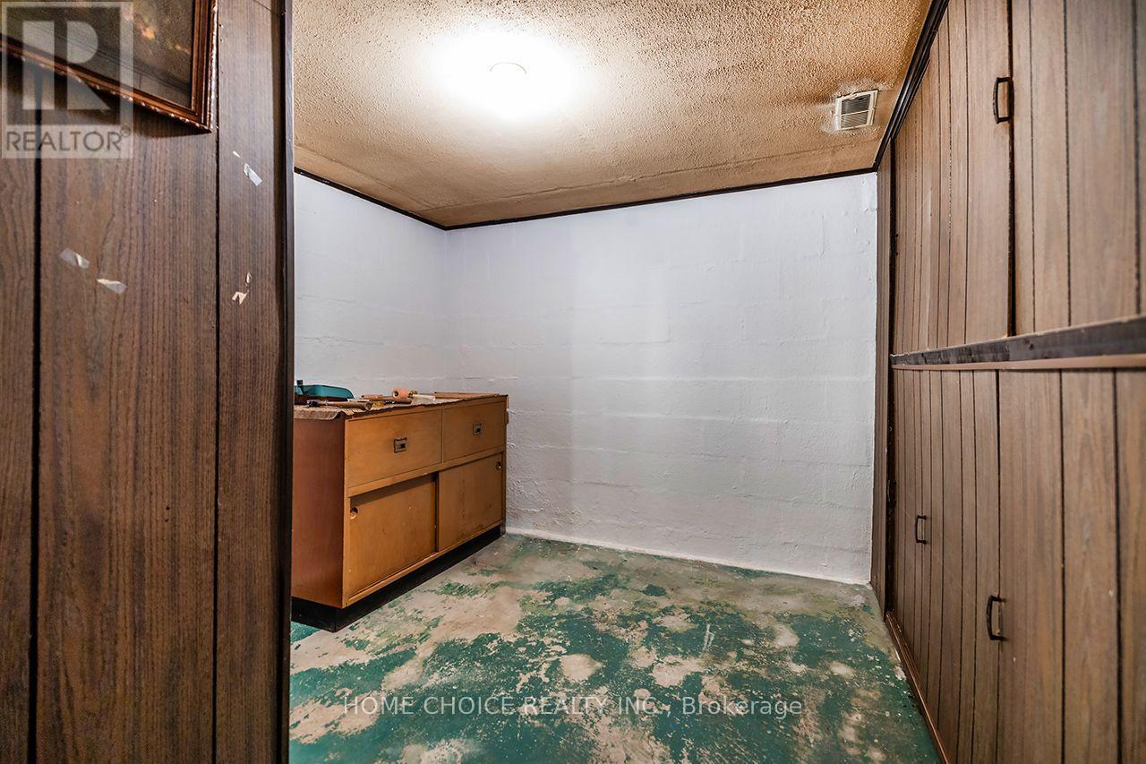 341 ROSEDALE DRIVE - 16