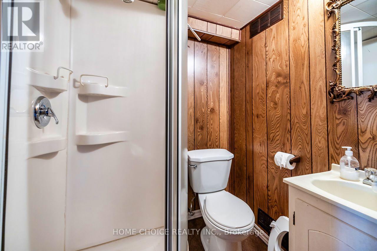 341 ROSEDALE DRIVE - 18