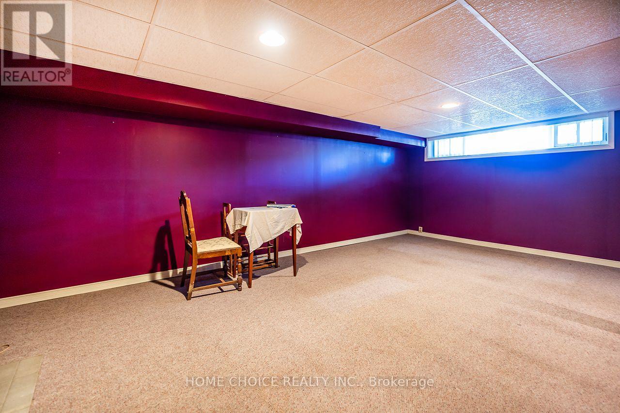 341 ROSEDALE DRIVE - 19
