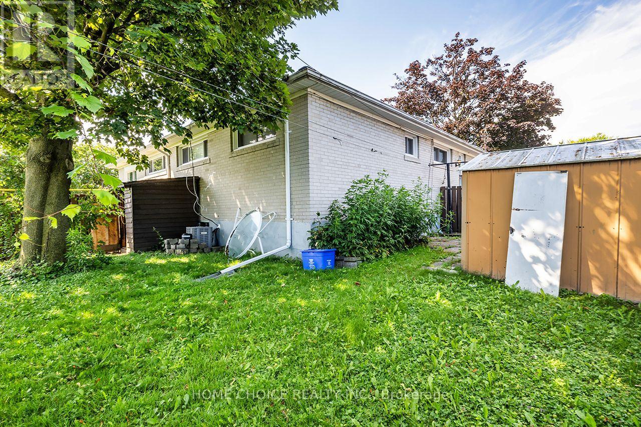 341 ROSEDALE DRIVE - 23