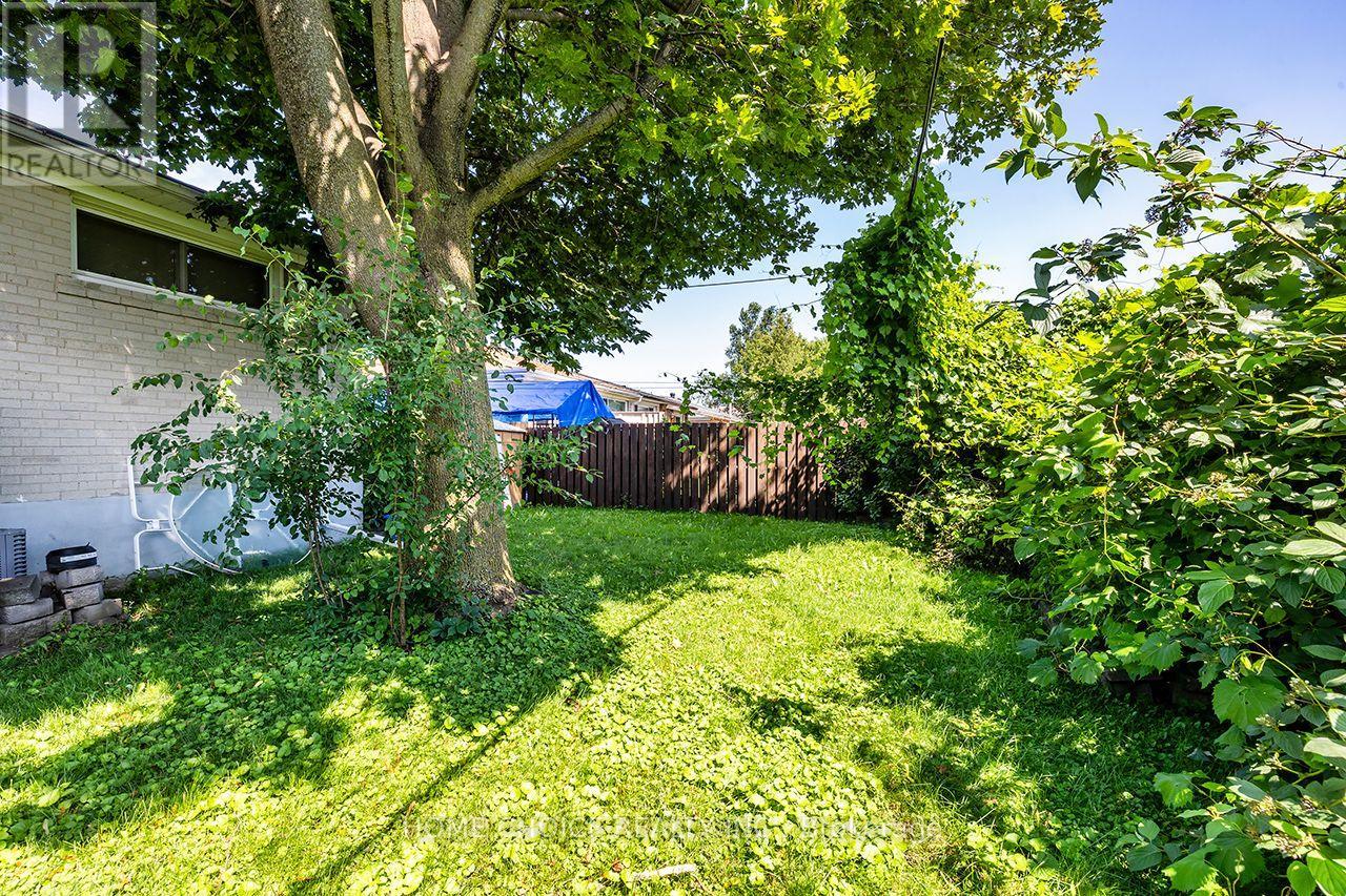 341 ROSEDALE DRIVE - 27