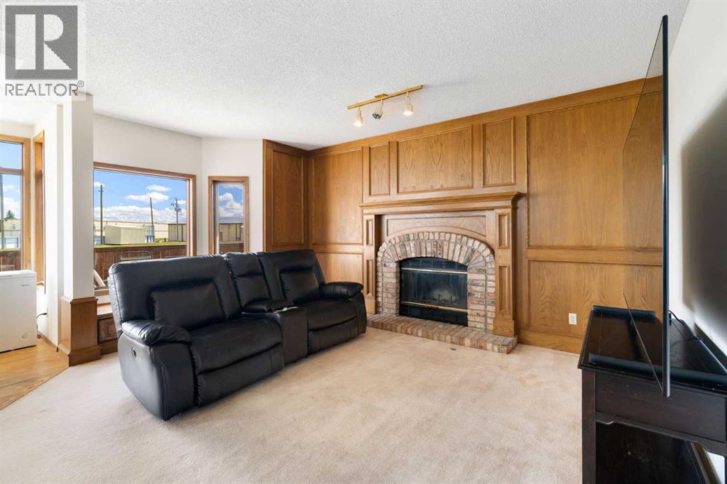 210 McKinnon Drive - 15