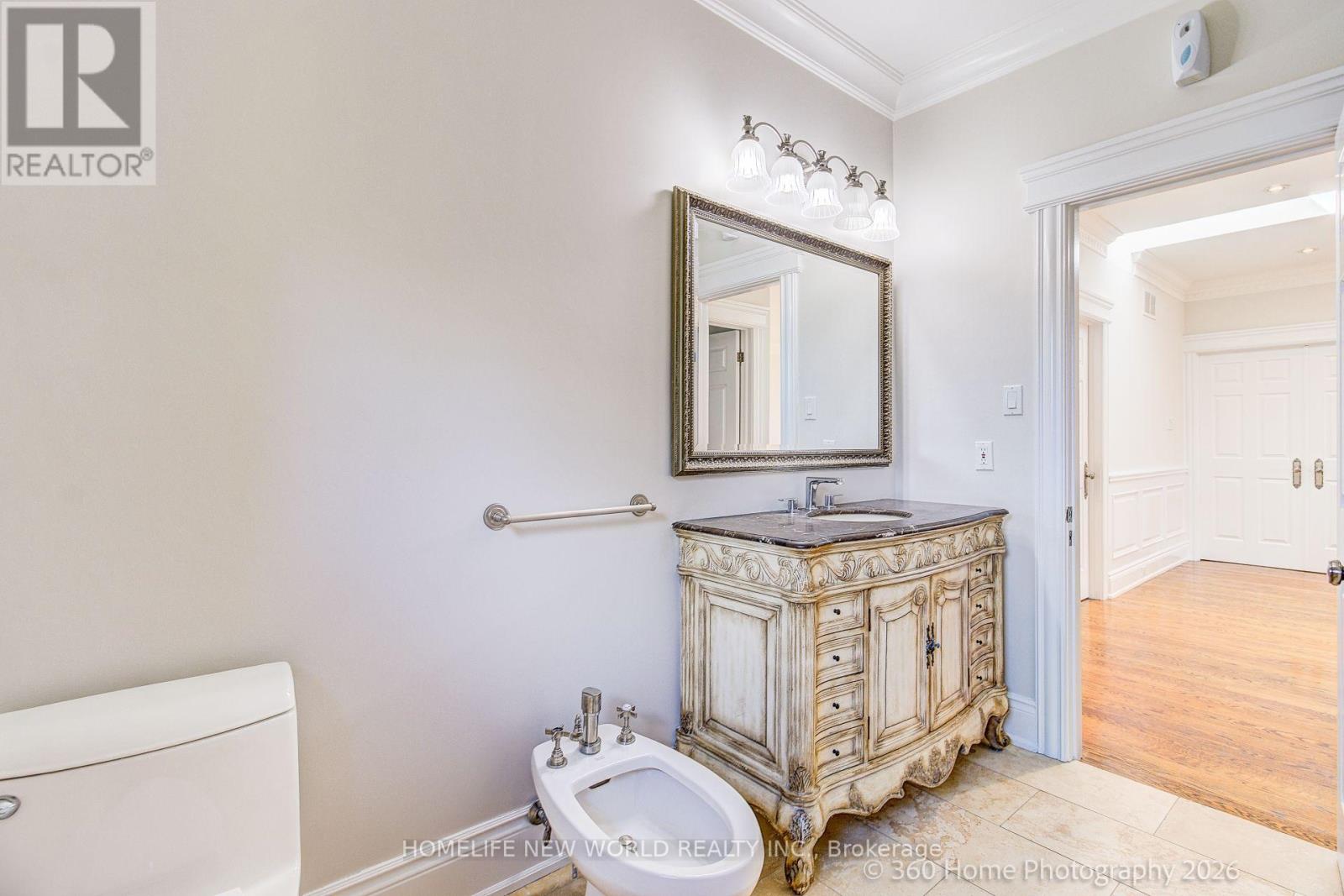 212 BURNS BOULEVARD - 25