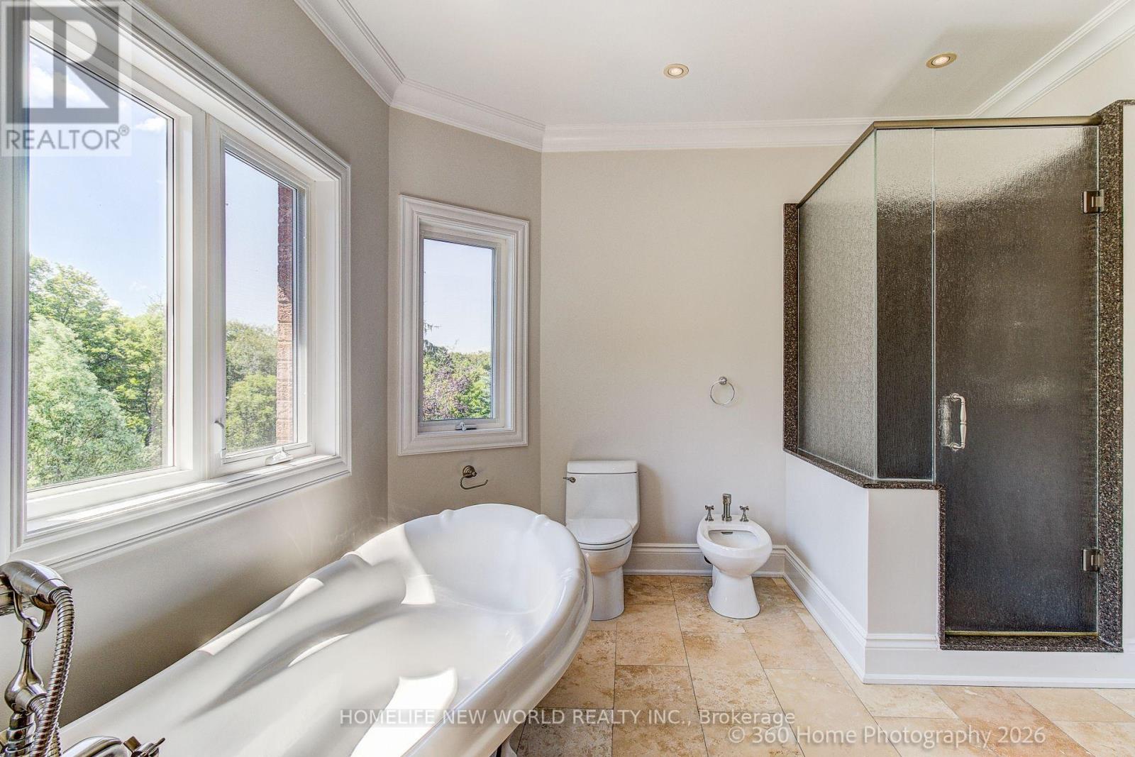 212 BURNS BOULEVARD - 29