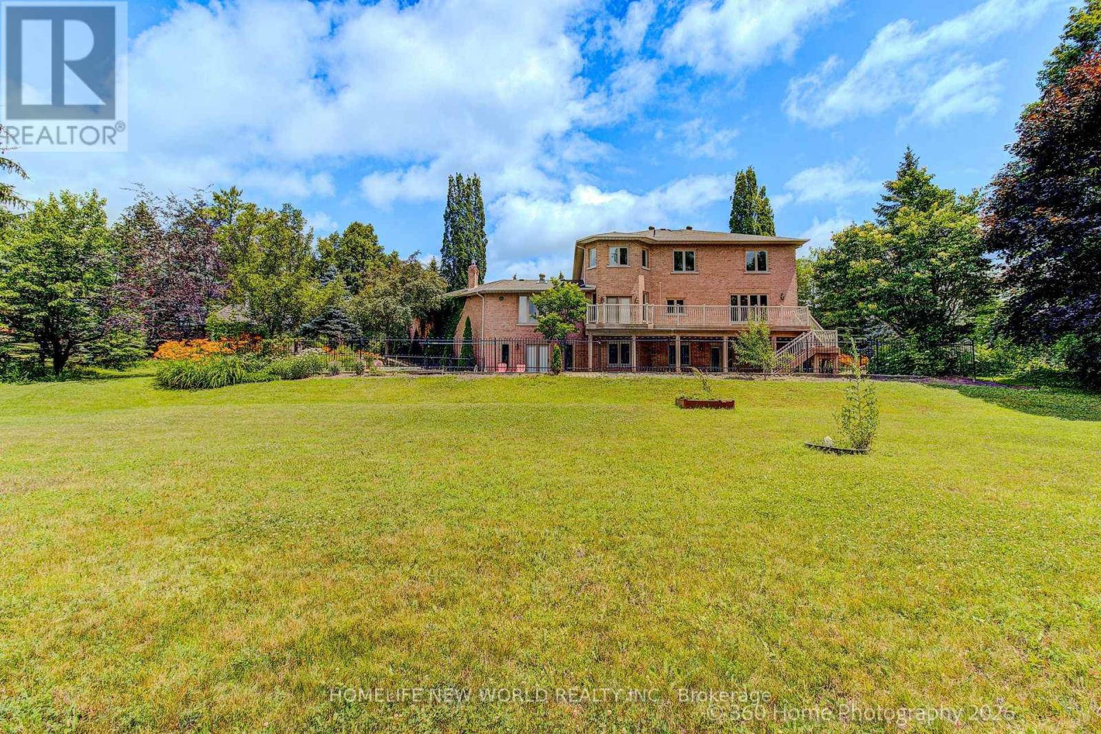 212 BURNS BOULEVARD - 7