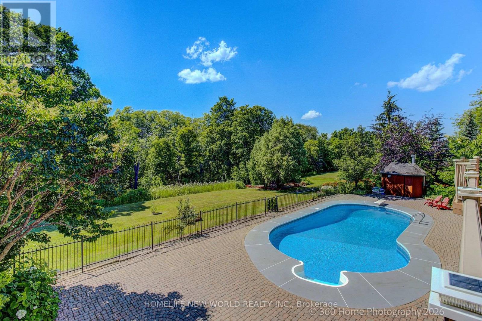 212 BURNS BOULEVARD - 8