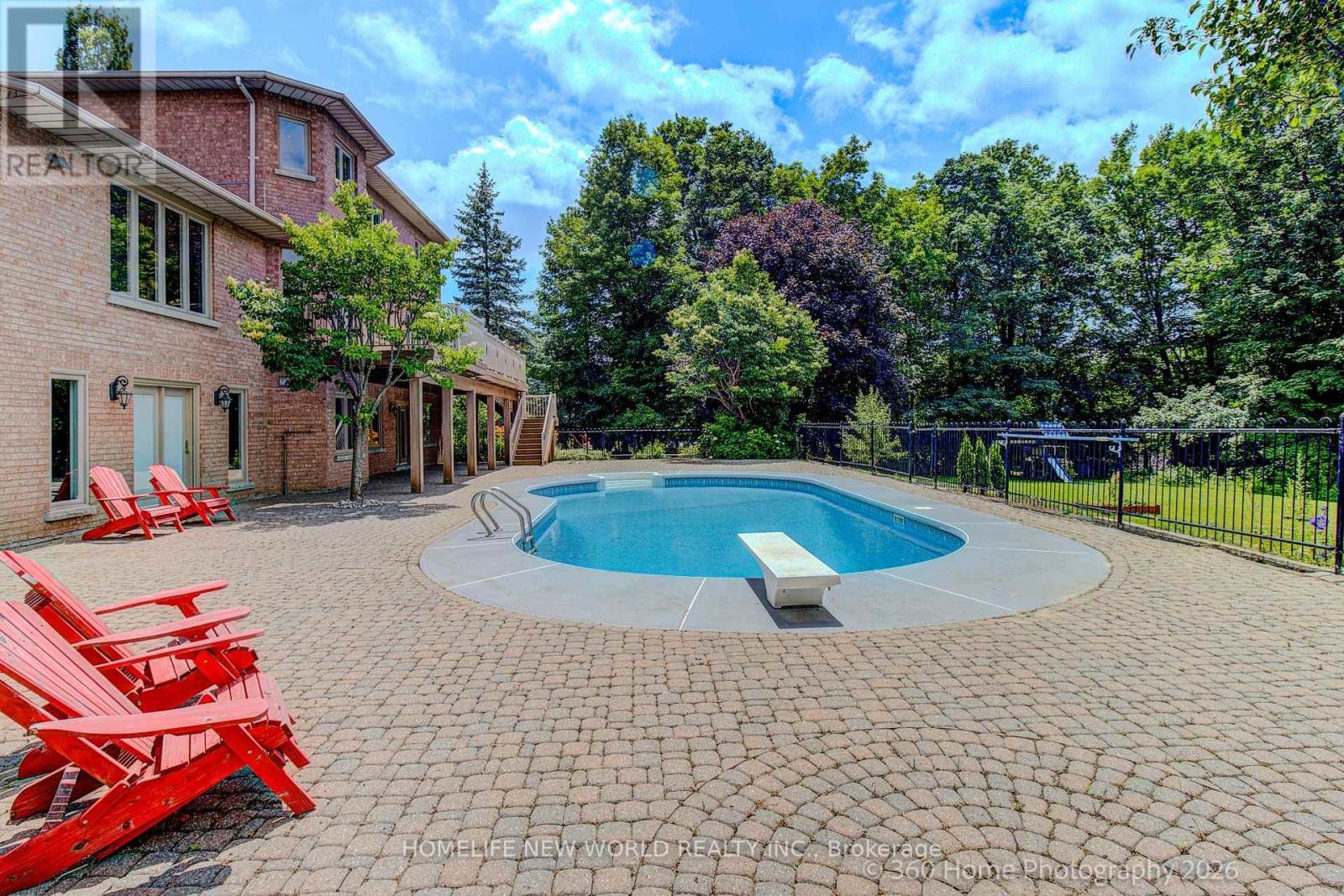 212 BURNS BOULEVARD - 9