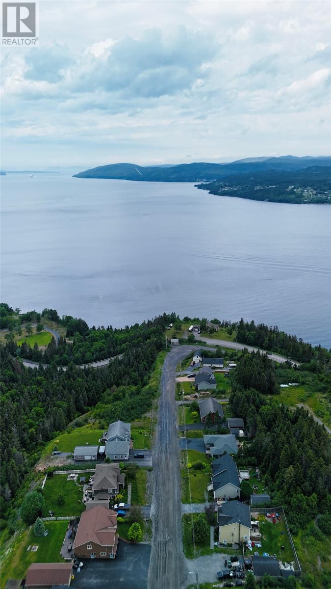 9 Davis Drive thumbnail 30