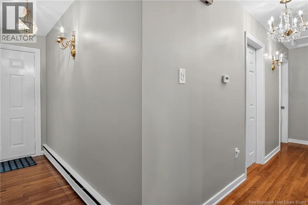 18 Forest Road - 22