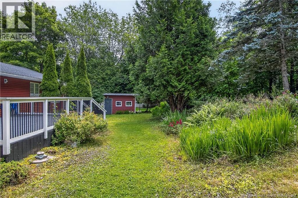 18 Forest Road - 45