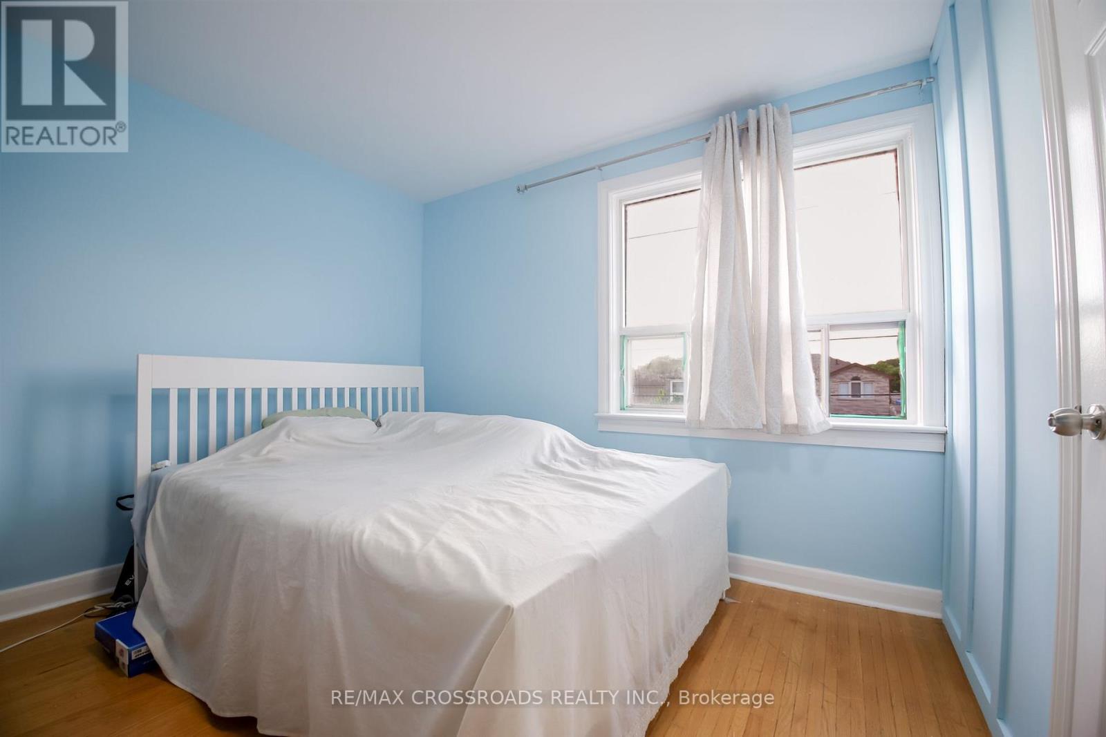 53 GILTSPUR DRIVE - 21