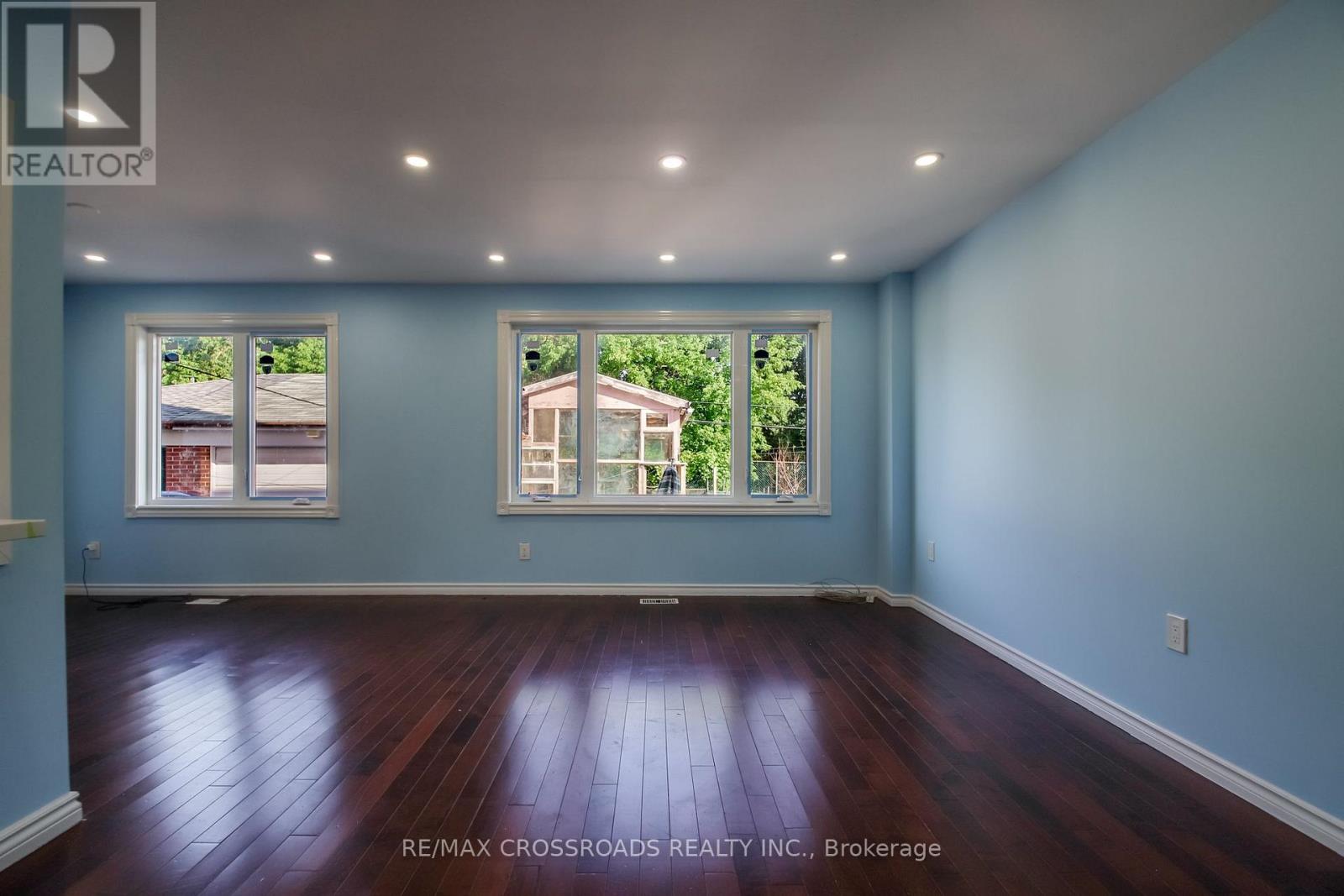53 GILTSPUR DRIVE - 8