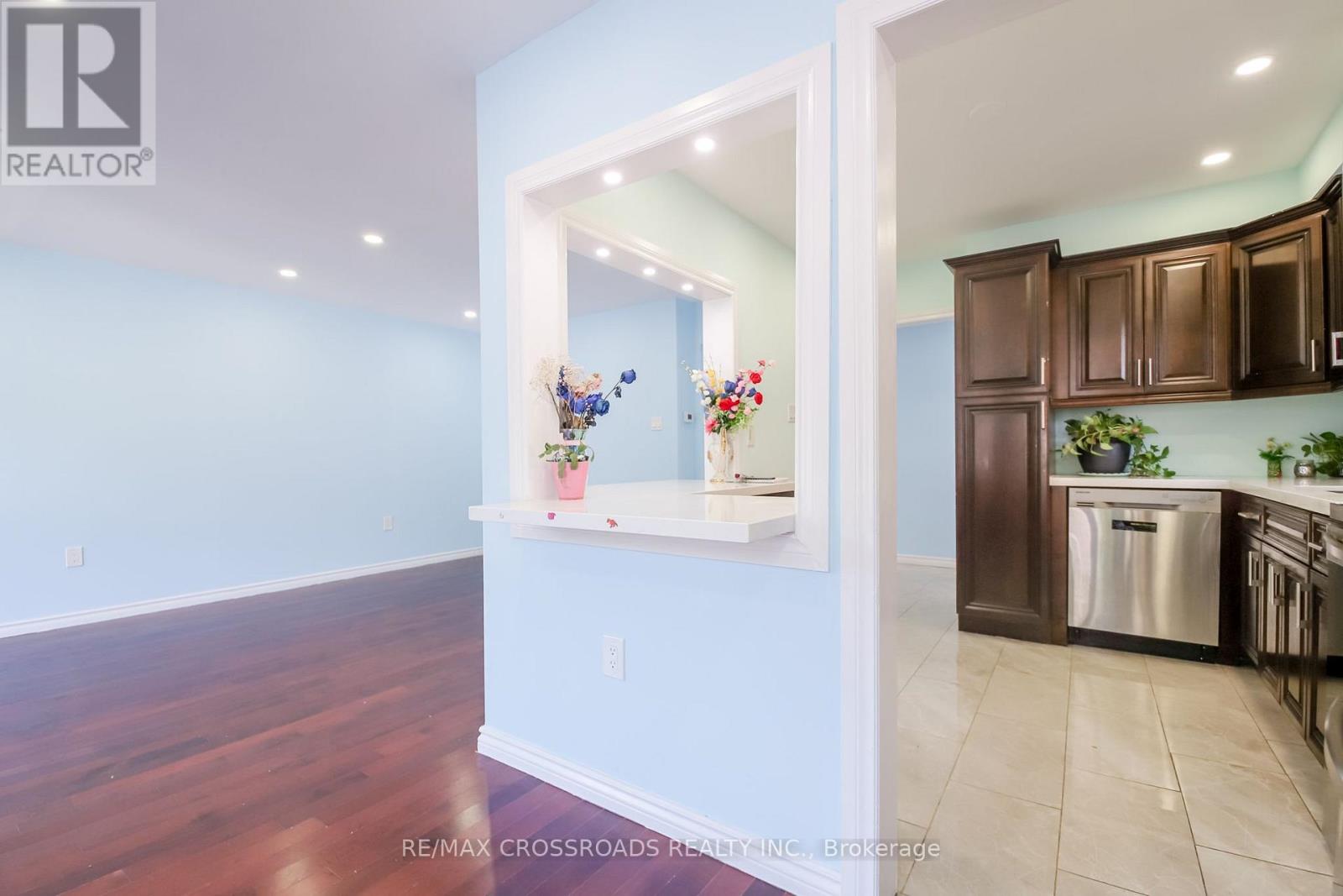 53 GILTSPUR DRIVE - 9