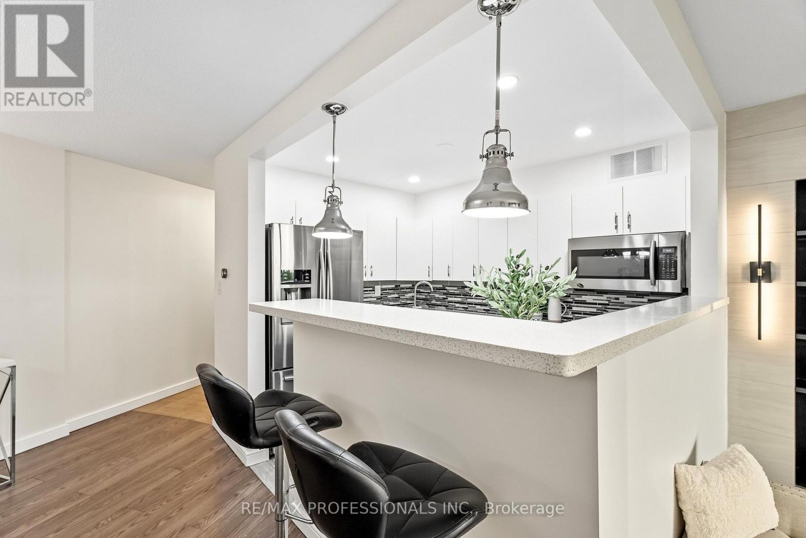 #705 2665 WINDWOOD DRIVE - Image 21