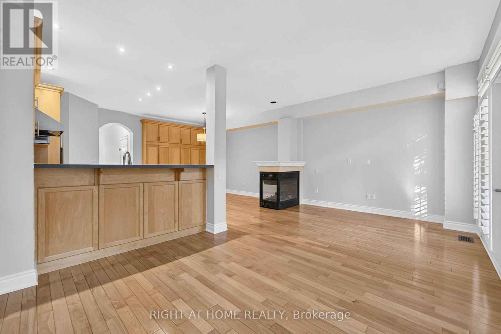 346 CREEK PATH AVENUE - 22