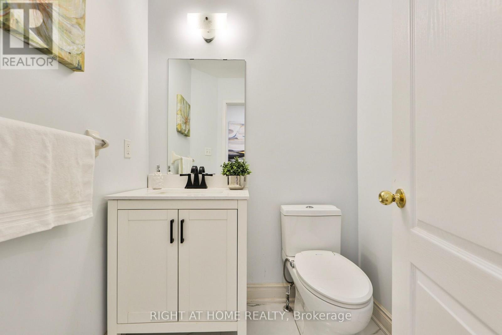 3 SILVERBELL COURT - 18