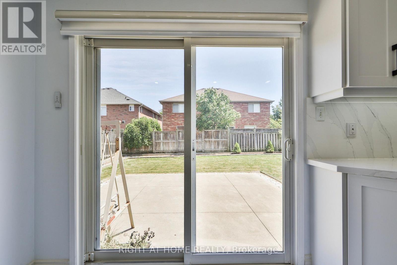 3 SILVERBELL COURT - 46