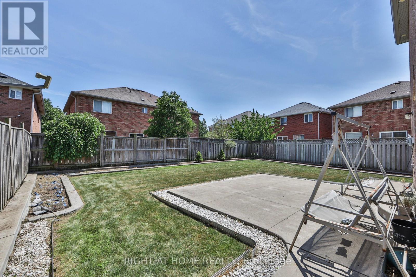 3 SILVERBELL COURT - 49