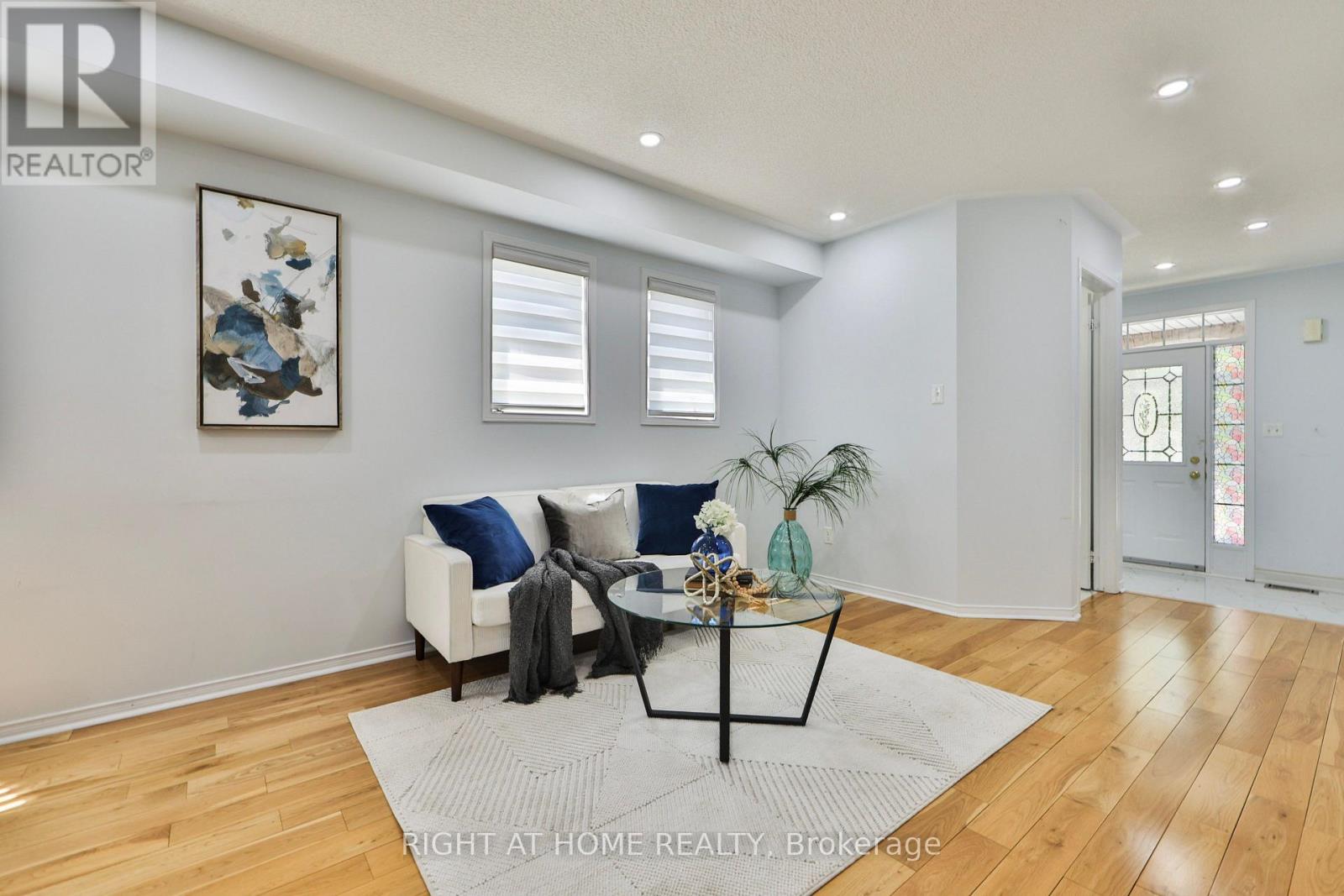 3 SILVERBELL COURT - 8