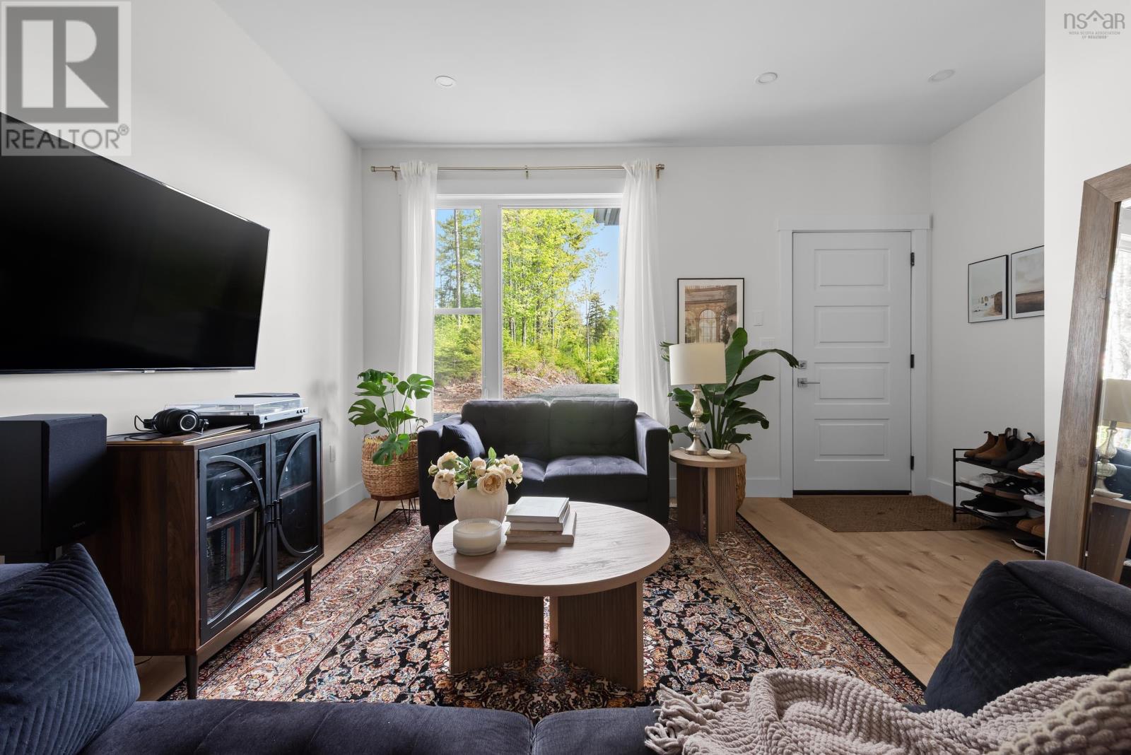 107/109 Bearpaw Drive - 34