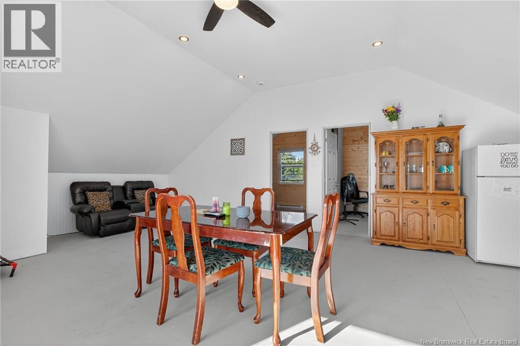 928 Route 475 - Image 41
