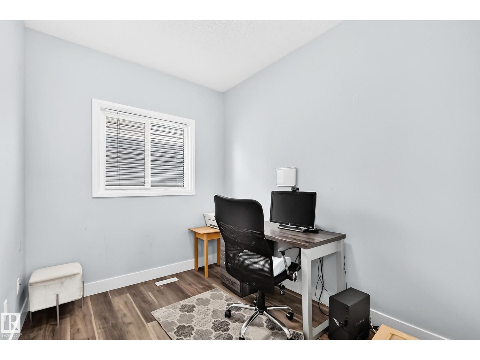 17609 65 ST NW - 15